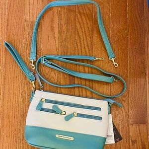 NWT Stone Mountain Charluzzo Bag in Bone/ice & Blue